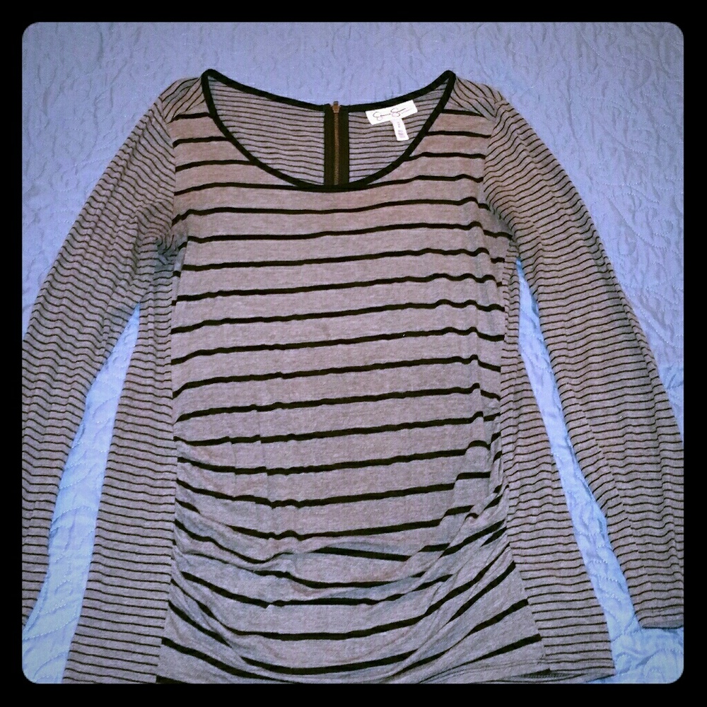 Long sleeve maternity shirt